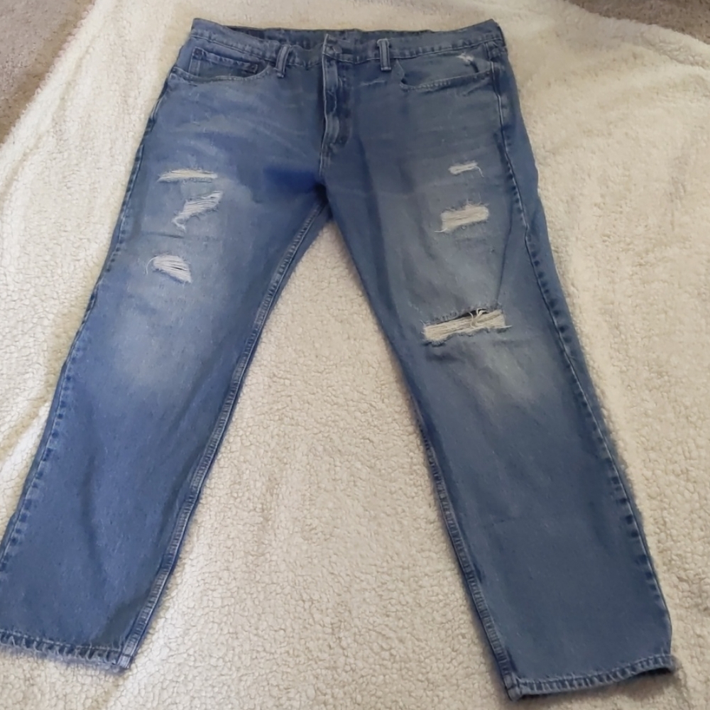 Mens Levi's 502 Regular Tapered Fit. Light Wash.